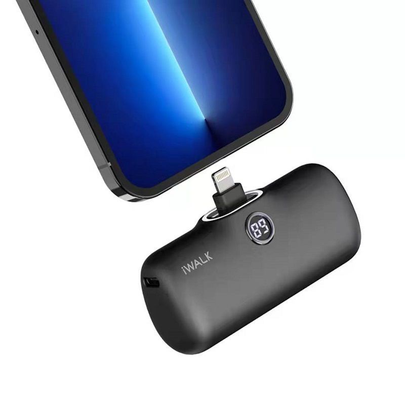 SG INSTOCK IWALK rechargeable fifth-generation treasure 4800 milliampere quick charge with display